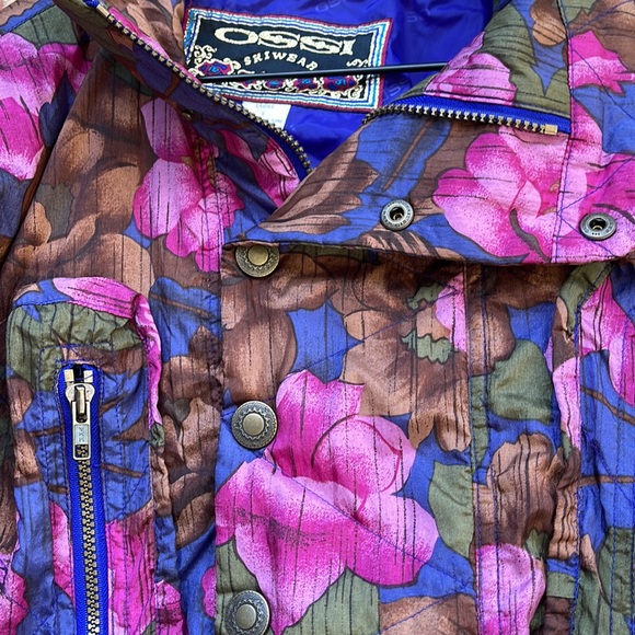 Gorgeous vintage Ossi skiwear light jacket size small. - Picture 3 of 5